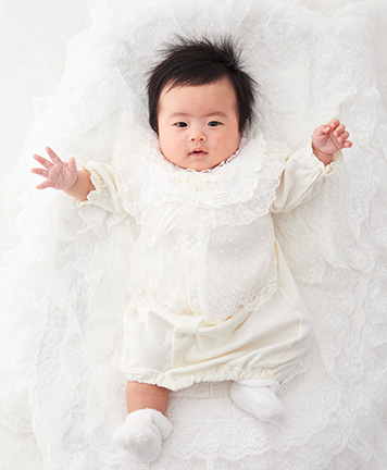 赤ちゃん写真 記念写真は大船渡の佐藤写真館